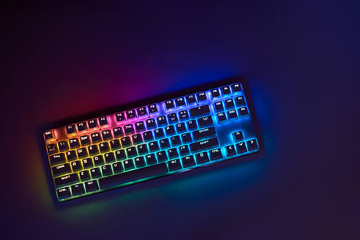 Teclado Mecânico RGB